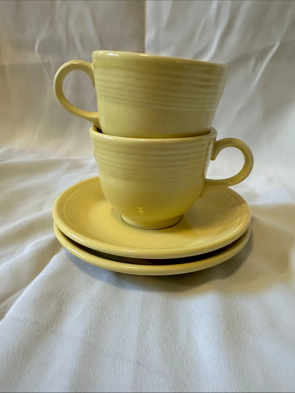 Homer Laughlin Fiesta Yellow Ceramic Set